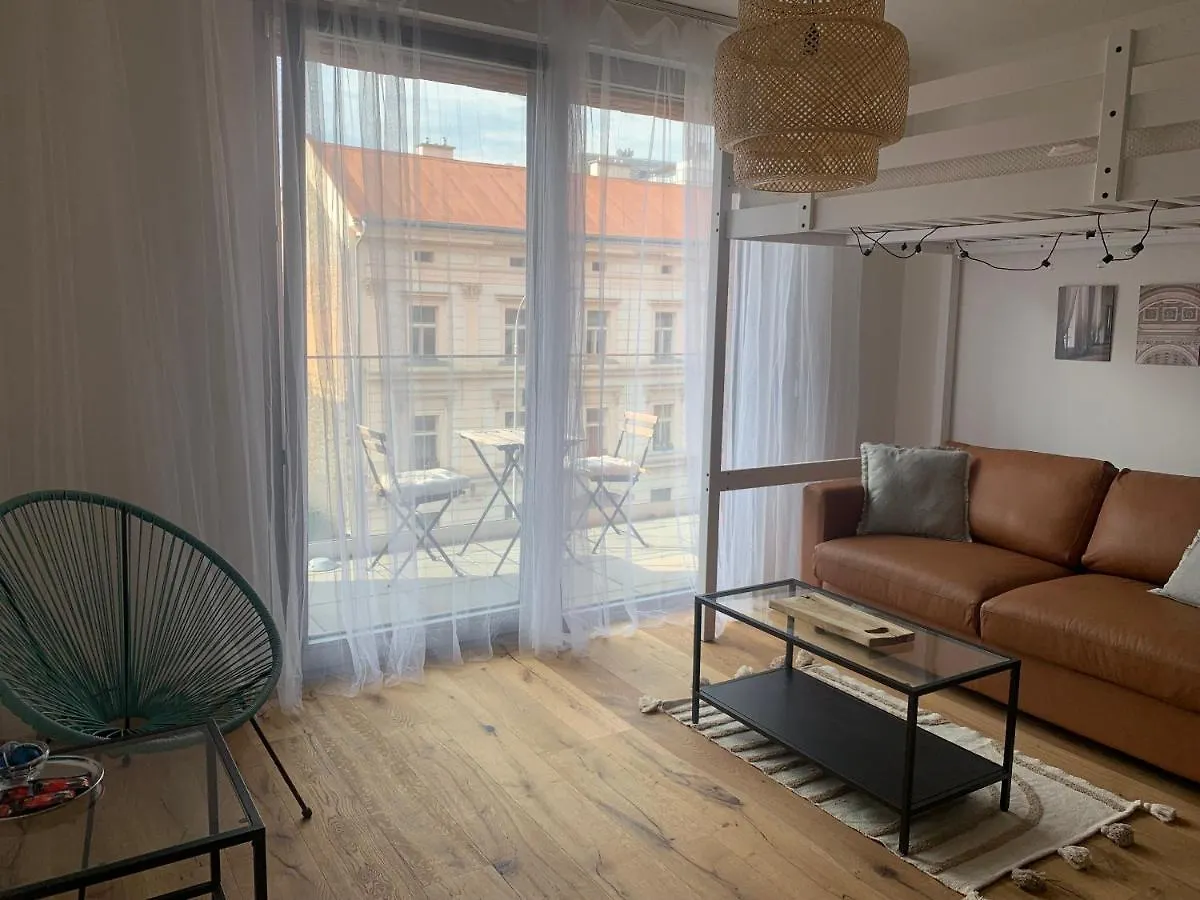 Central Karlin Apartments Prague