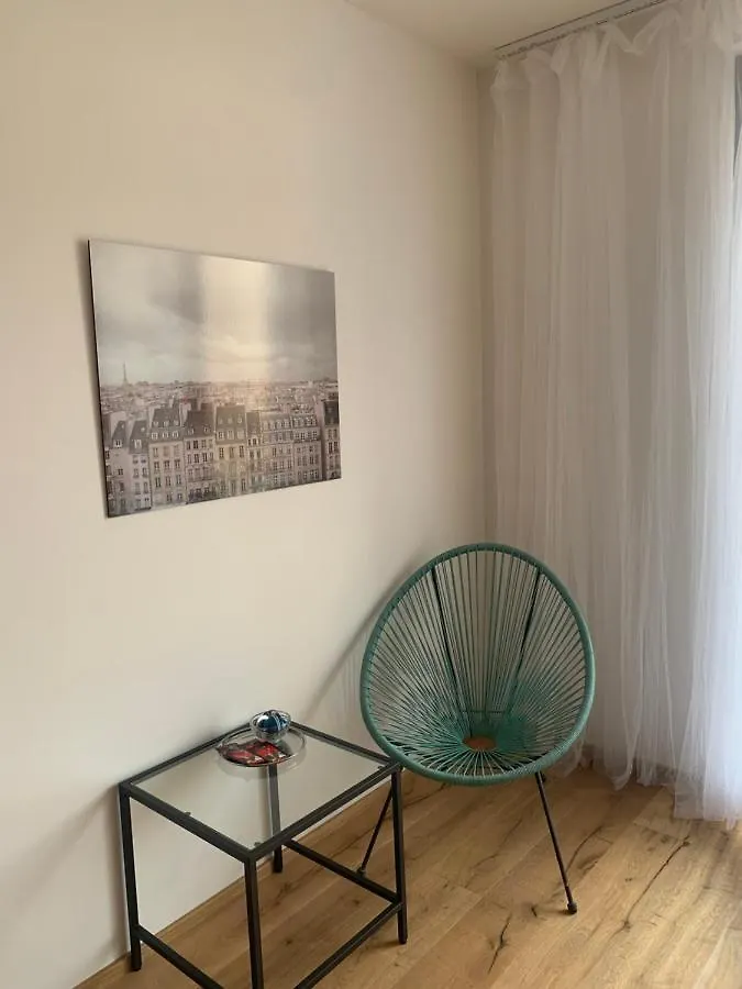 Central Karlin Apartments Prague